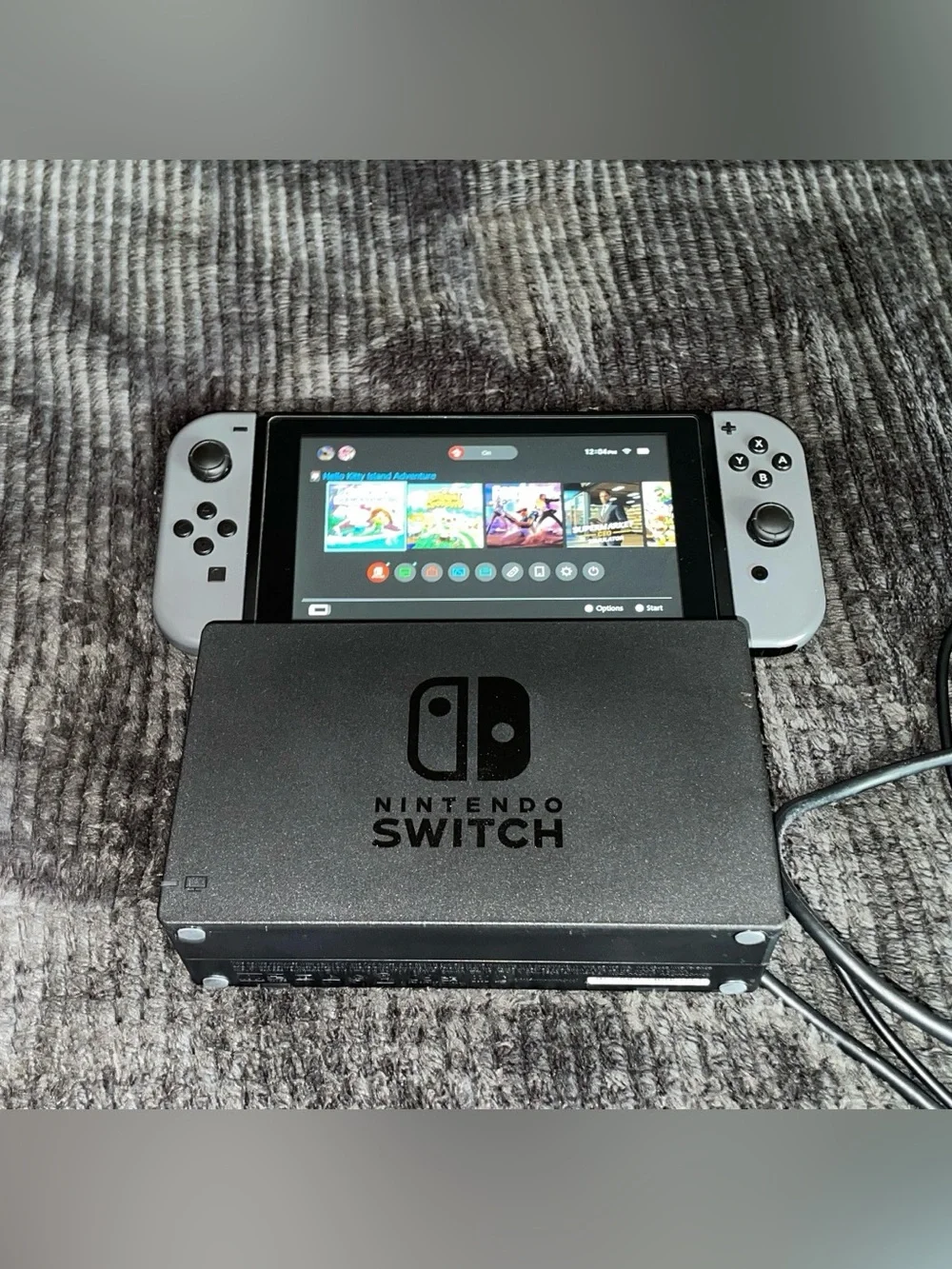 Nintendo Switch Console with Gray Joy-Con Controllers